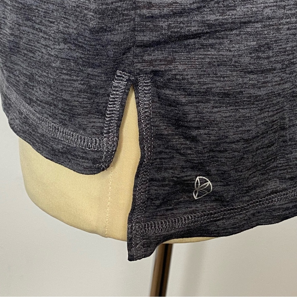 Gaiam Grey Silver Foil Lotus Graphic Print Hooded Top - Picture 8 of 8